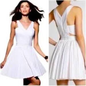 Robert Rodriguez Fit And Flare Sleeveless Dress With Cutouts In White Size 8 NWT